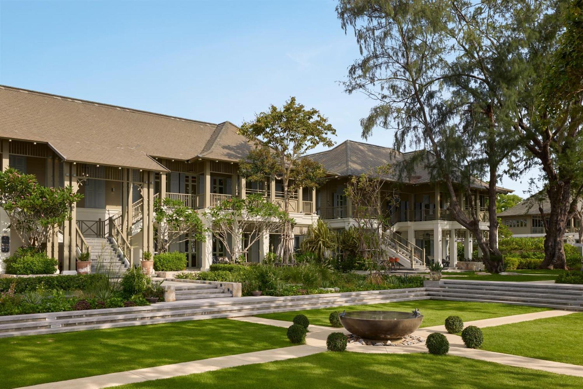 Hotell Charras Bhawan And Residences HHQ